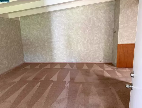 Pinole, CA 94564,1679 Sarah Dr