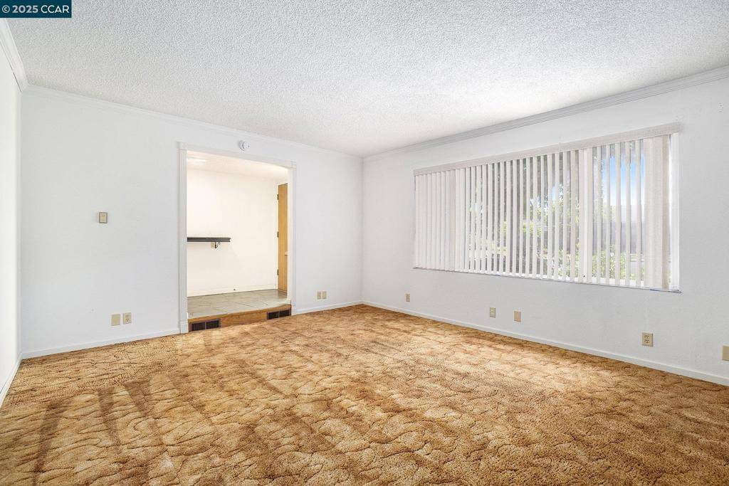 Concord, CA 94518,1181 Ridgewood Dr
