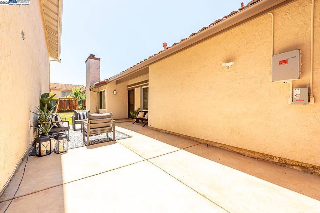 Union City, CA 94587,33036 Soquel St