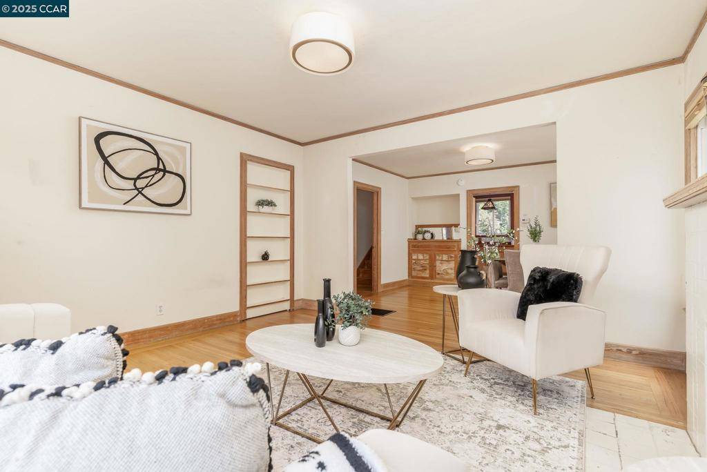 Albany, CA 94706-1821,837 San Carlos Ave