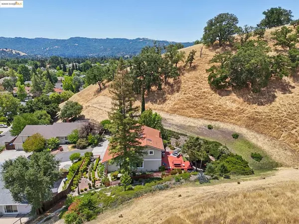Walnut Creek, CA 94596,2353 Benham Ct