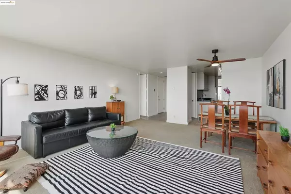 Oakland, CA 94610,565 Bellevue Ave #2505