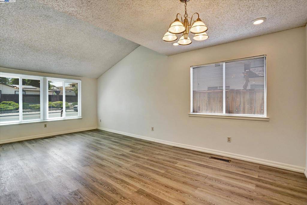 Antioch, CA 94509,3432 Barmouth Dr