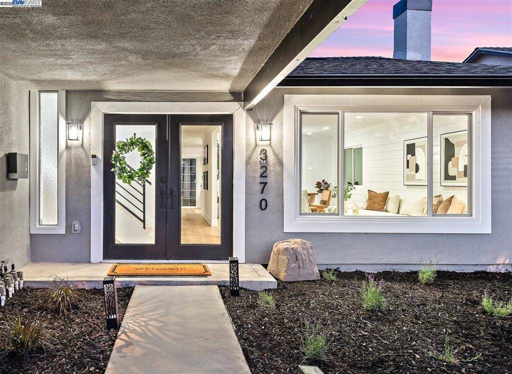 Union City, CA 94587,3270 Santa Sophia Way