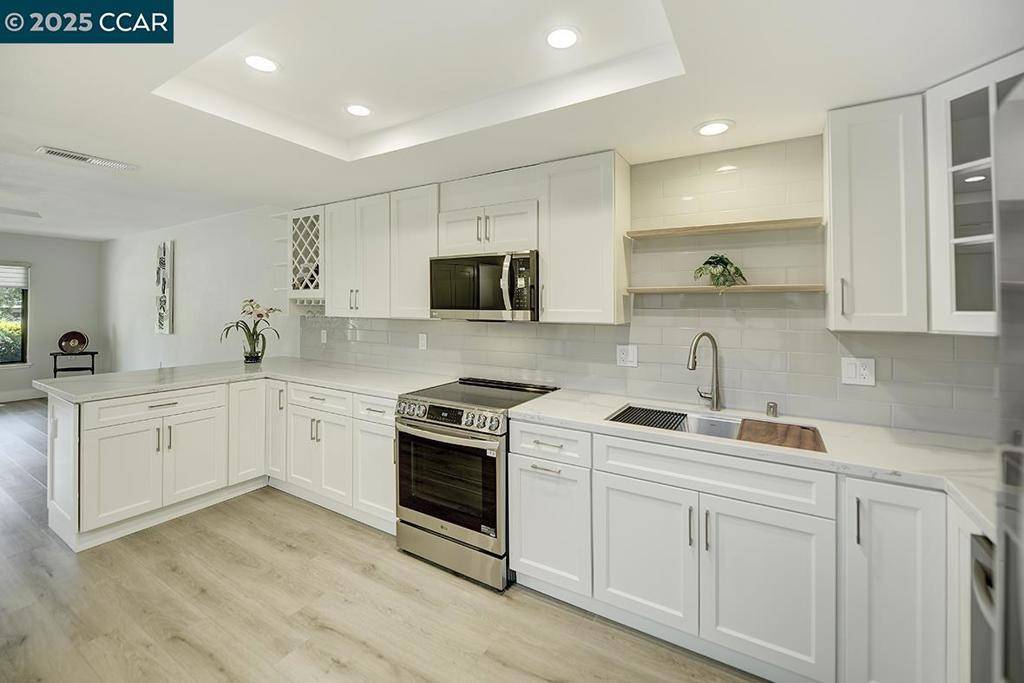Walnut Creek, CA 94595,1115 Running Springs Rd #5