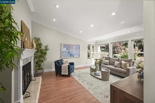 Alamo, CA 94507,83 Stephanie Lane