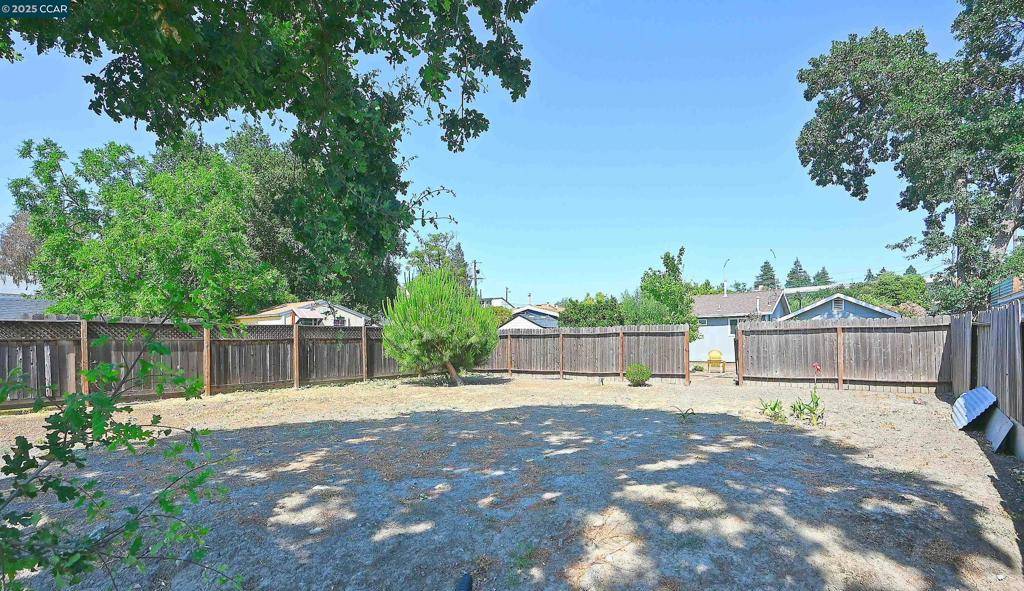 Pleasant Hill, CA 94523,2577 Jewell Ln