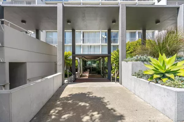 San Francisco, CA 94109,66 Cleary Ct #603