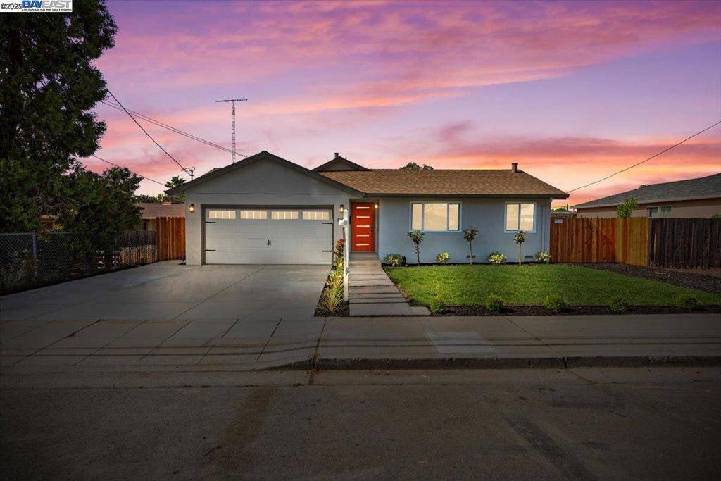 4264 East Ave, Livermore, CA 94550-4945