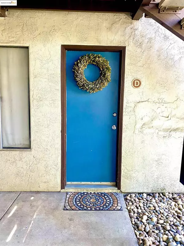 Concord, CA 94520,2000 Laguna Circle #D