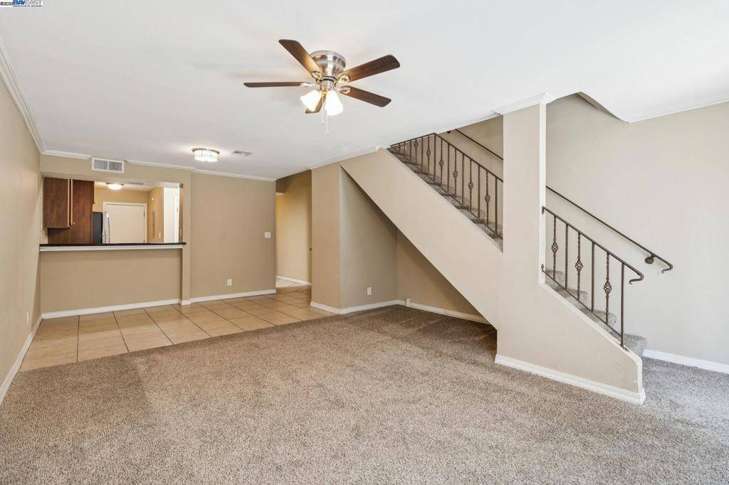 Fresno, CA 93711,7166 N Fruit Ave #154
