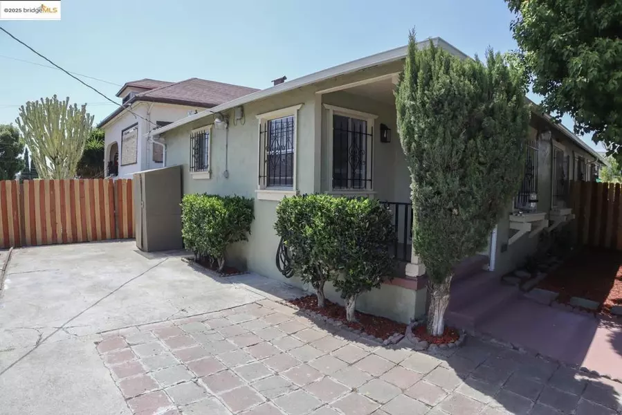6921 Flora ST, Oakland, CA 94621