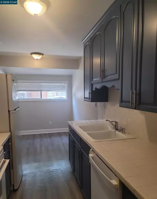 Concord, CA 94518,3051 Treat Blvd #129