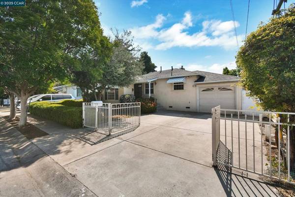 Hayward, CA 94541,973 Paradise Blvd