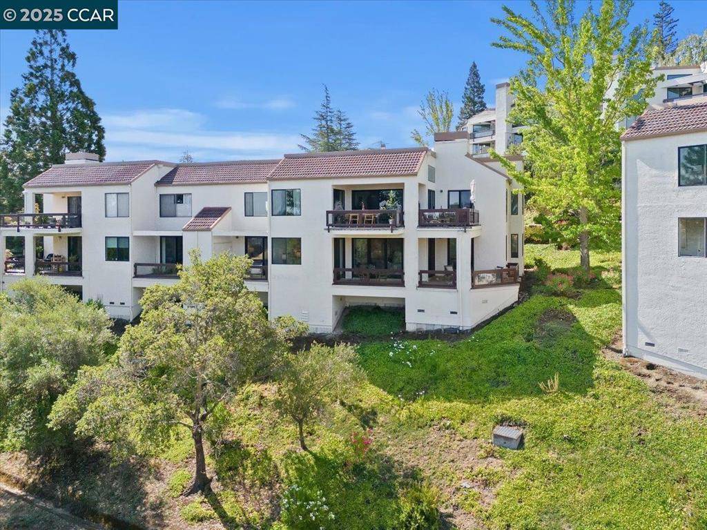 Walnut Creek, CA 94595,3274 Ptarmigan Dr #1A