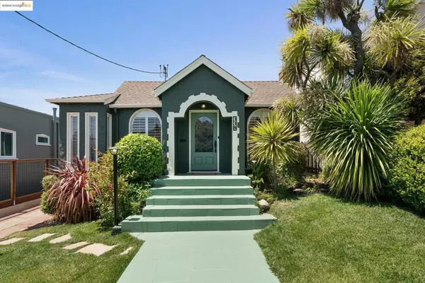 Kensington, CA 94707,338 Berkeley Park Blvd