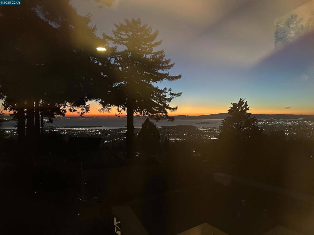 Berkeley, CA 94708,680 Grizzly Peak Blvd