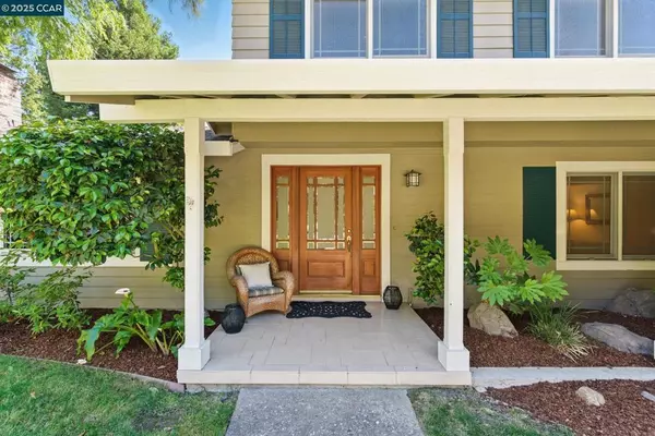 Alamo, CA 94507,3080 Oakraider Dr