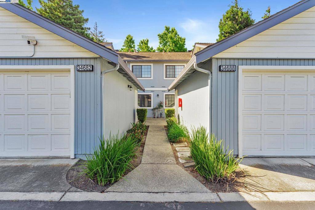 Fremont, CA 94555,34680 Loreal Ter