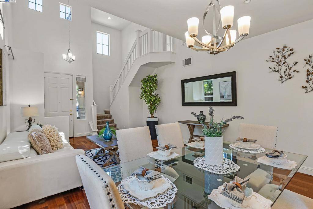 Union City, CA 94587,34906 Herringbone Ct