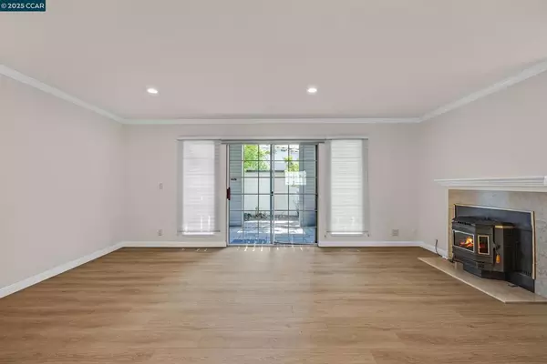 Pleasanton, CA 94588,5601 Baldwin Way