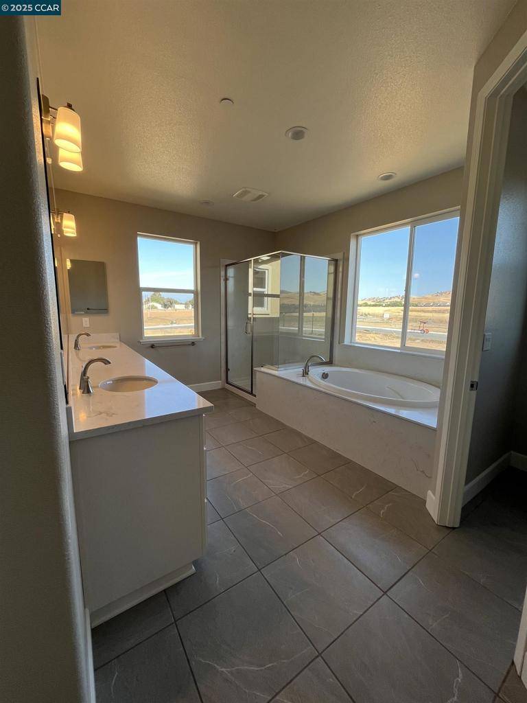 Pittsburg, CA 94565,1406 Cobblestone Drive