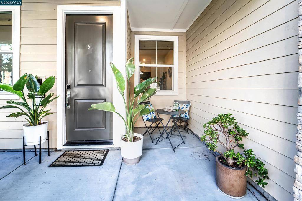 San Lorenzo, CA 94580,1233 Bockman #7