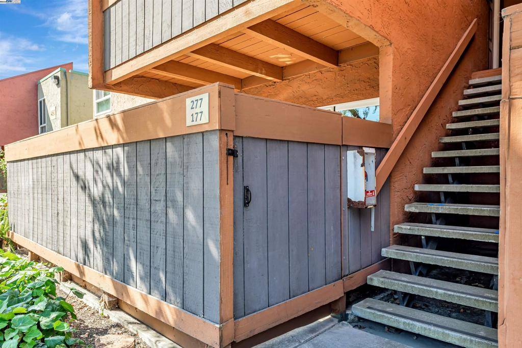 Milpitas, CA 95035,476 Dempsey rd #177