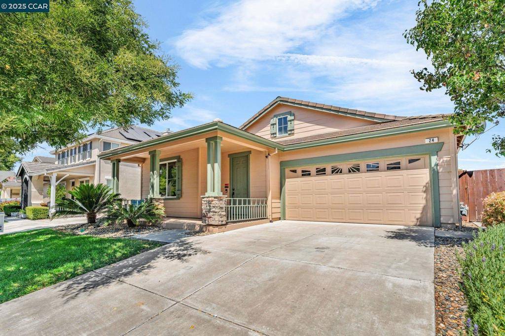 24 Puffin Cir, Oakley, CA 94561