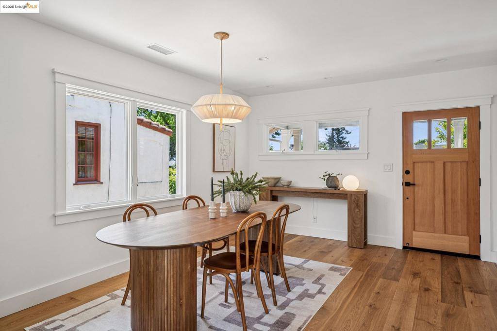 Berkeley, CA 94703,2433 Spaulding Ave