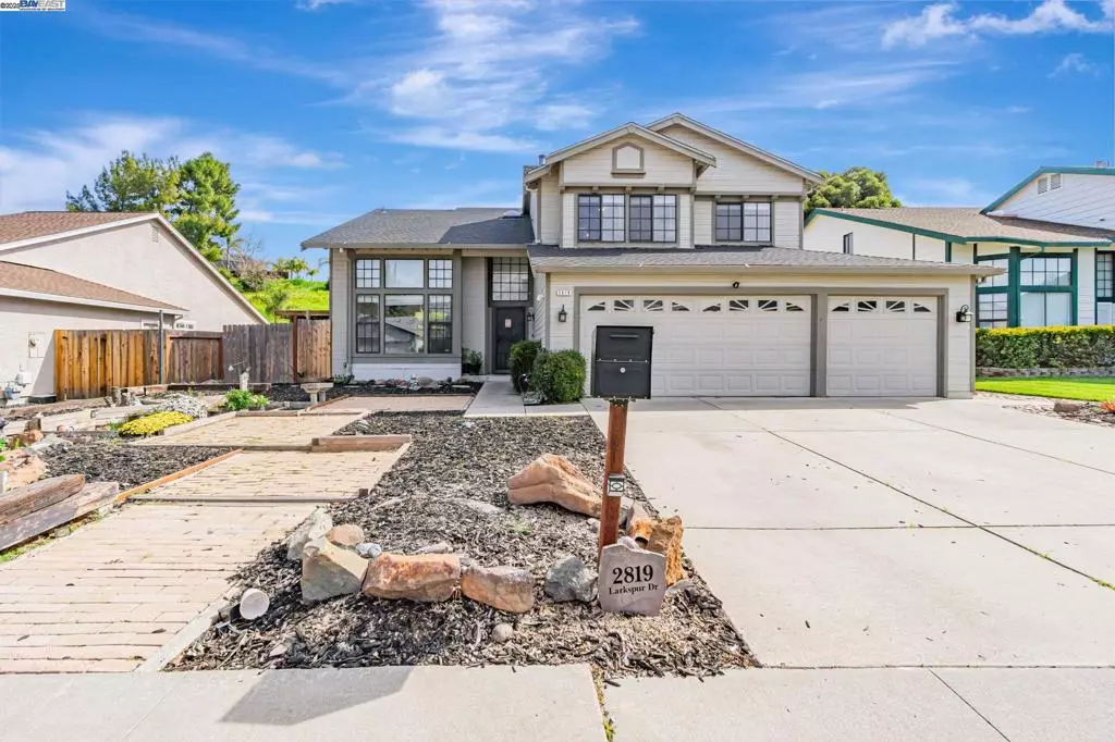 Antioch, CA 94531,2819 Larkspur Dr