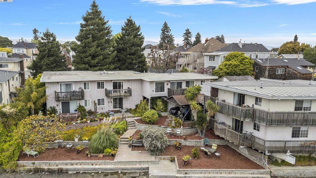 Alameda, CA 94501,863 Walnut Street