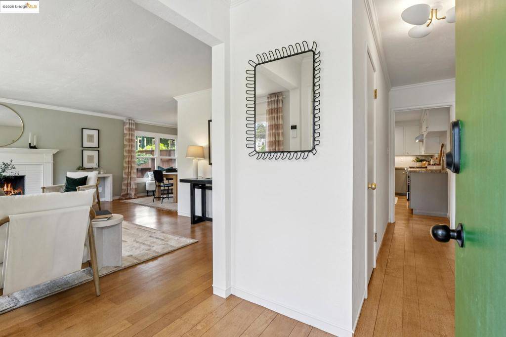 Oakland, CA 94619,3935 Reinhardt Dr