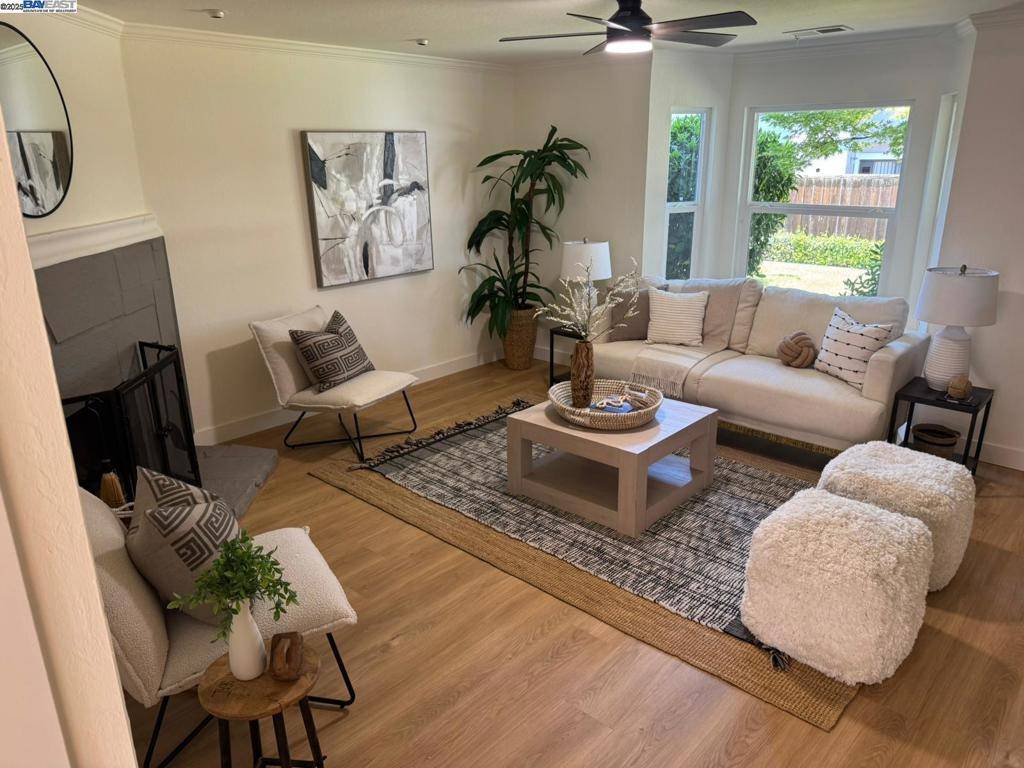 Pacheco, CA 94553,373 Pantano Circle
