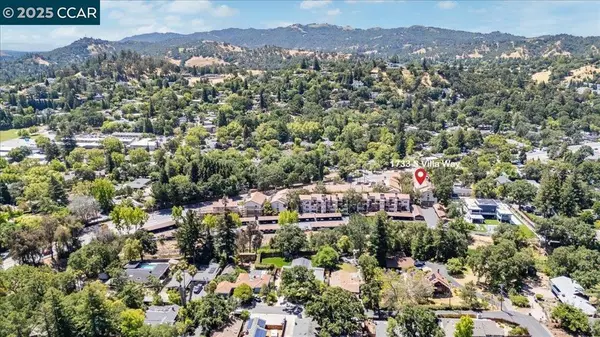 Walnut Creek, CA 94595,1733 S Villa Way