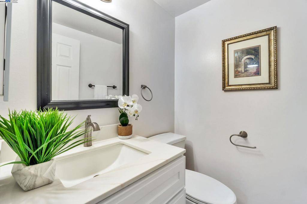 Walnut Creek, CA 94598,208 Siskiyou Ct
