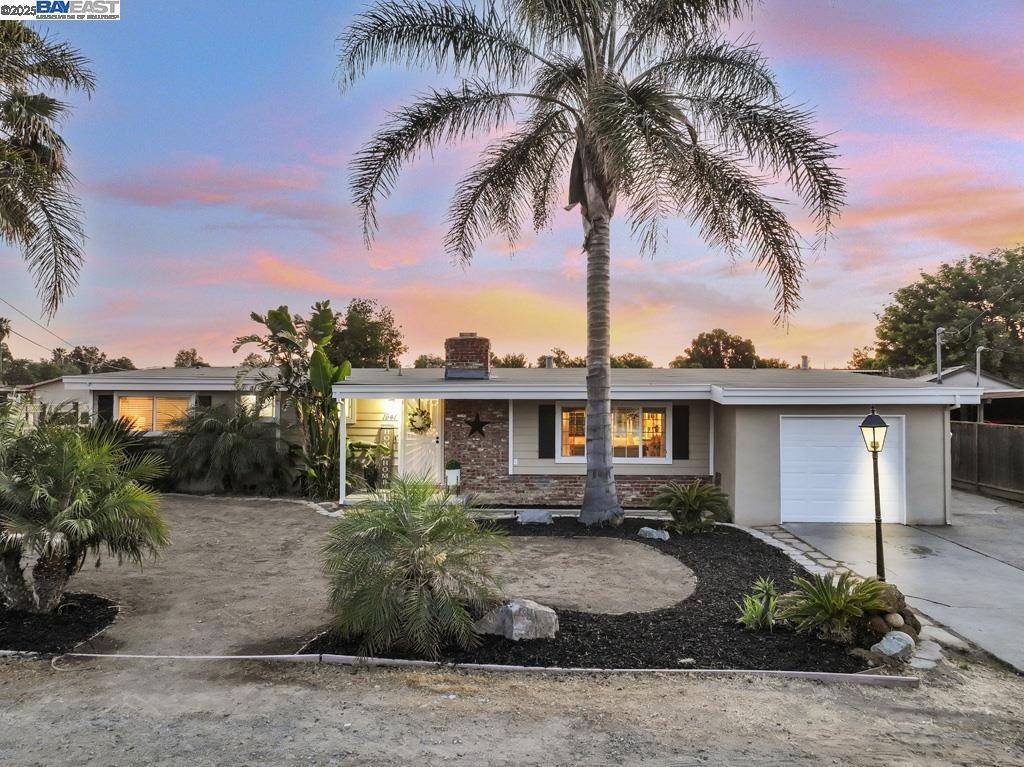 1941 Eden Plains Rd, Brentwood, CA 94513