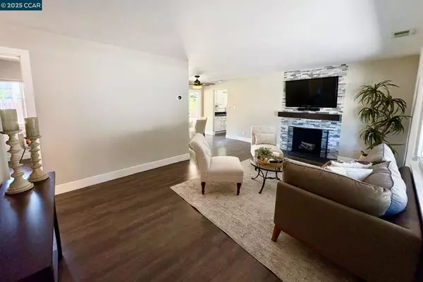 Pleasant Hill, CA 94523,2036 Helen Road