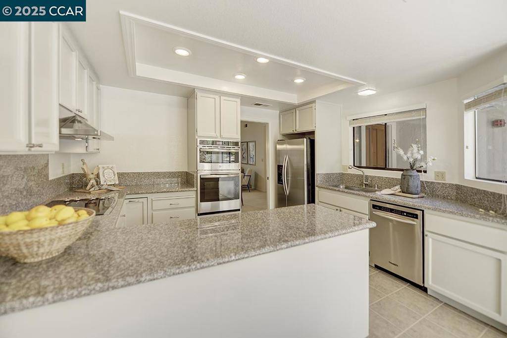 Walnut Creek, CA 94595,4243 Terra Granada Dr #3B