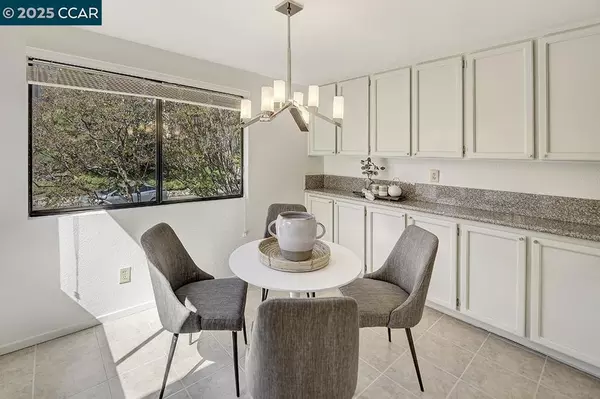 Walnut Creek, CA 94595,4243 Terra Granada Dr #3B