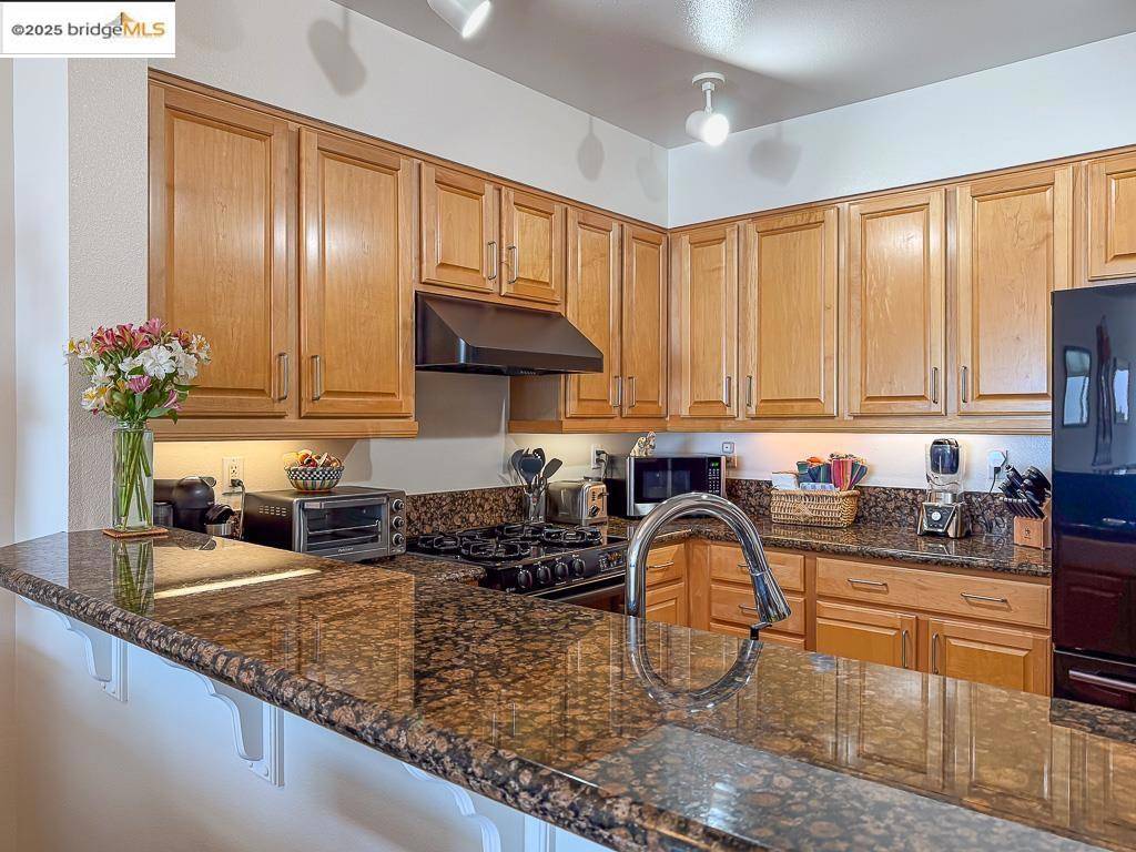 Richmond, CA 94801,1400 Pinnacle Ct #316