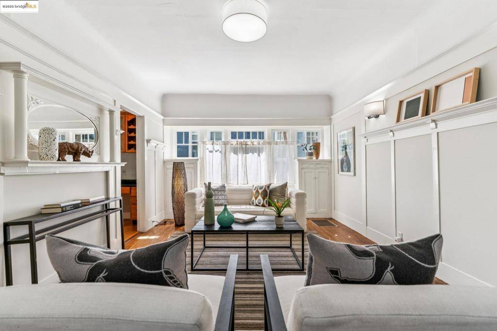 Berkeley, CA 94703,2028 Woolsey St