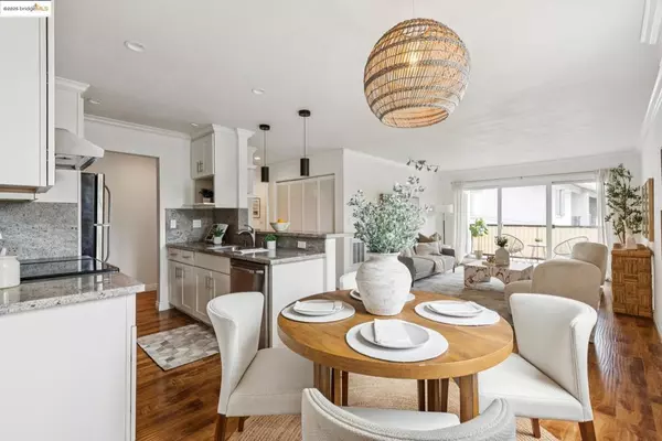 85 Vernon St #216, Oakland, CA 94610