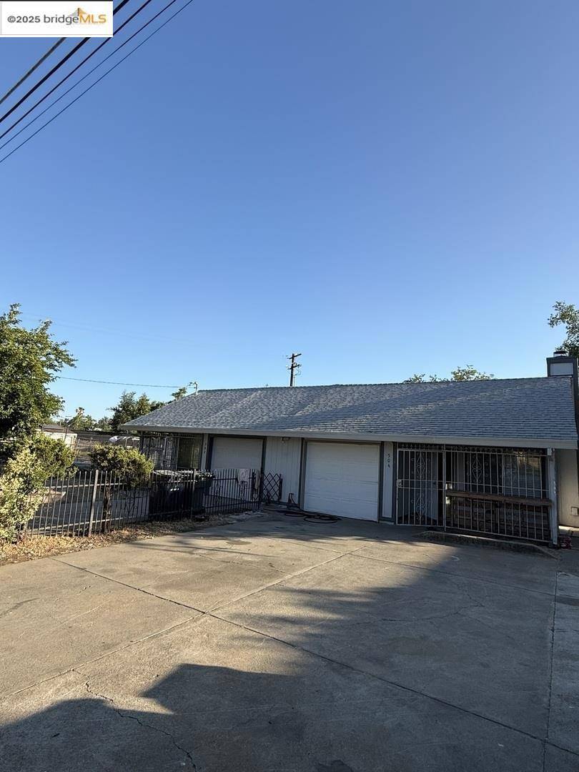 502 Macarthur ST, Sacramento, CA 95838
