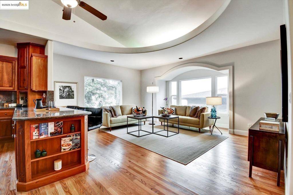 Berkeley, CA 94705,6940 Norfolk RD