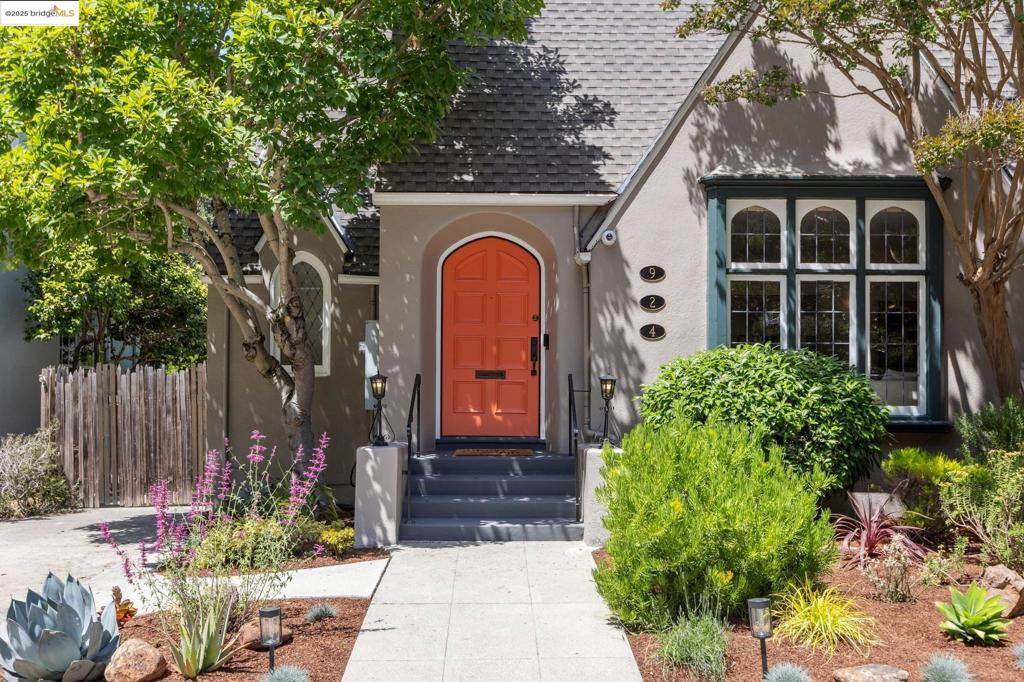 Oakland, CA 94610-2515,924 Trestle Glen Rd