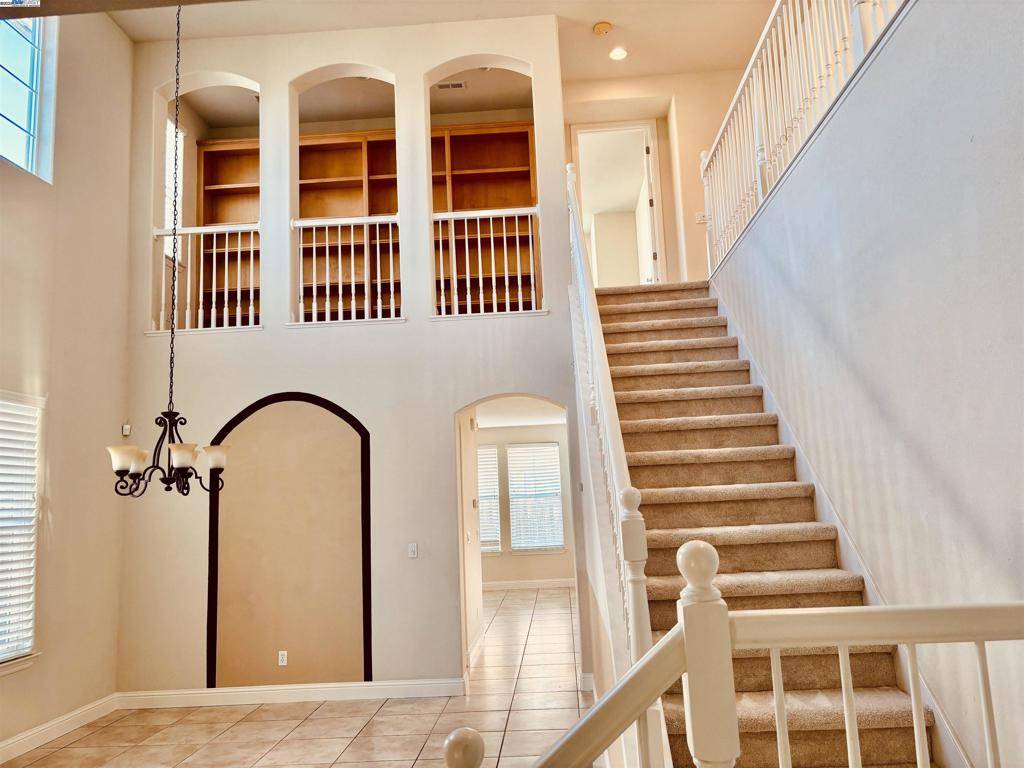 Mountain House, CA 95391,190 N LAFAYETTE STREET