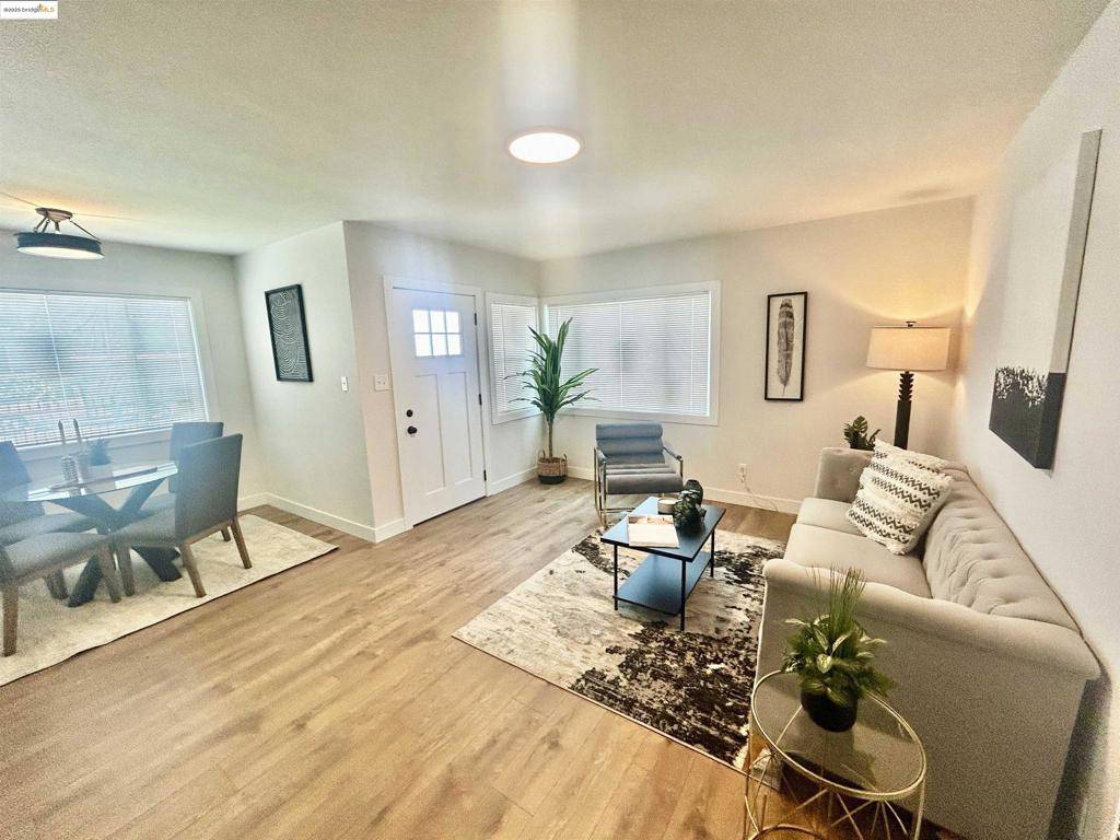Richmond, CA 94804,557 S 22nd St
