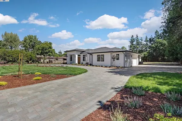 Pleasanton, CA 94566,3707 Trenery Drive