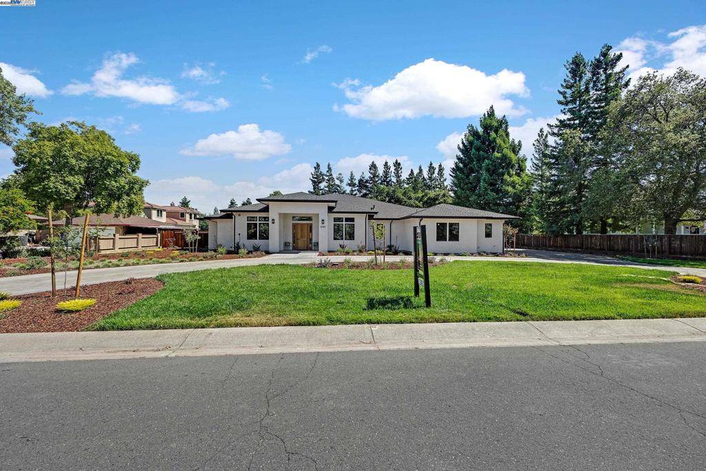 Pleasanton, CA 94566,3707 Trenery Drive